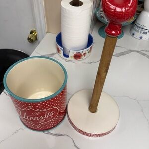 Pioneer Woman Flea Market  Utensil Crock with Rooster Paper Towel Holder